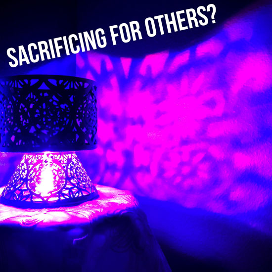 Sacrifice For Others? – Inspiring VIDEO Message From Archangel Michael and the Healing Team