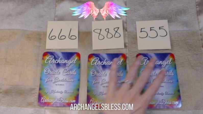 How To Meet Your Spirit Guide? 🧚🏻Pick A Card🤲 Tarot Reading with Archangel Michael and the Seraphim Angels VIDEO