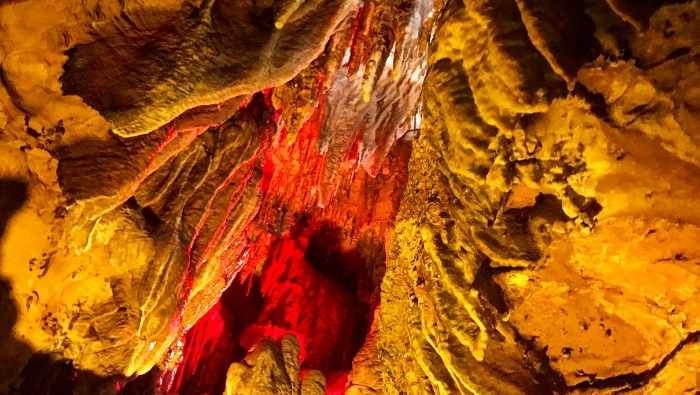 Tennessee Haunted Caverns, Bell Witch Cave Haunted Cavern, Dread Hollow Haunted Cavern, Forbidden Caverns [Haunted], Is Ruby Falls Haunted, Who Owns The Caverns In Tennessee, Haunted Caverns Chattanooga Tennessee